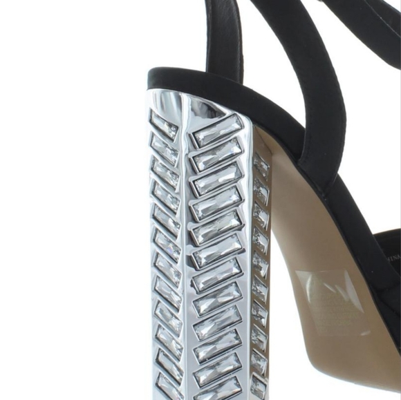 STEVE MADDEN ADELINE ANKLE STRAP PLATFORM W/ RHINESTONES - Picture 4 of 10